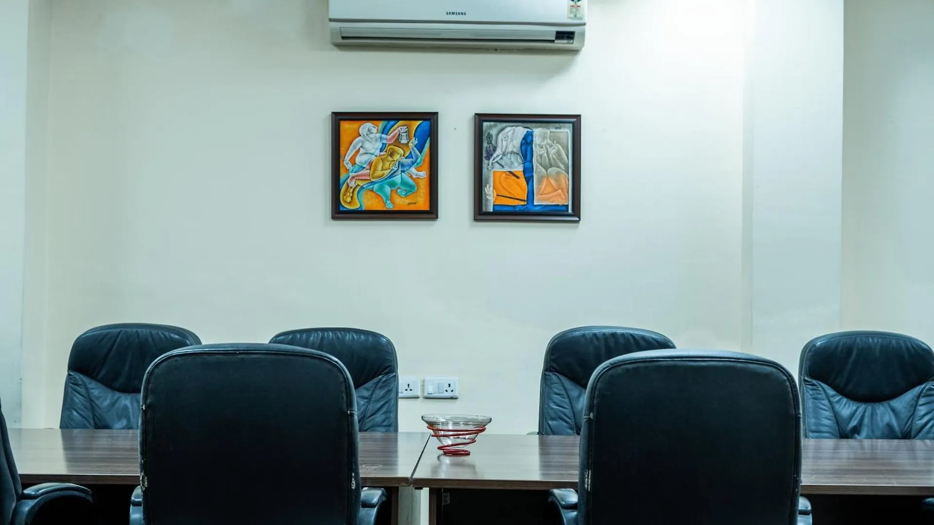 Enkay Residency V Block-Cyber City Gurgaon Indie
