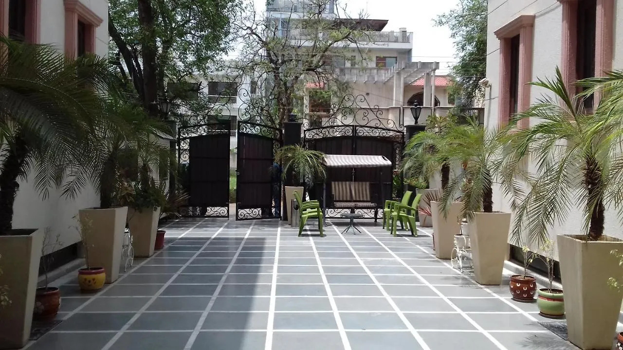 Enkay Residency V Block-Cyber City Gurgaon Apartament